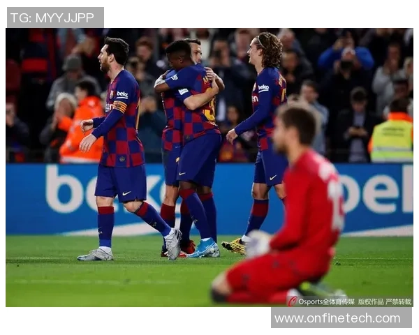 友谊赛曼城与巴萨战平乌龙球瞬间引发全场热议战术分析揭秘