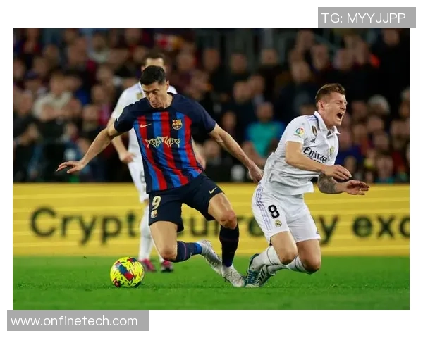 足总杯精彩对决巴萨逆转尤文图斯6-2全场沸腾补时进球引爆激情