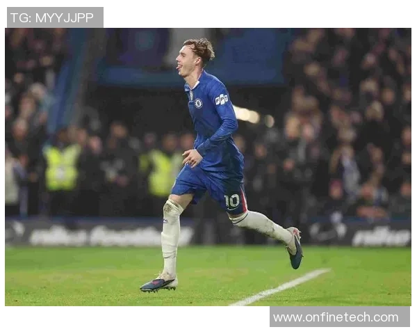 英超精彩对决多特蒙德4-0战胜巴萨补时进球引发争议判罚全场沸腾